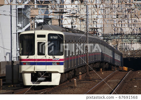 [KO] Keio Sagamihara Line Series 9030 (Section Express: Toei Shinjuku Line Direct) 67691568