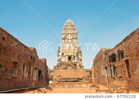 World Heritage Ayutthaya Historical Park Wat Ratchaburana Thailand Ayutthaya 67702228