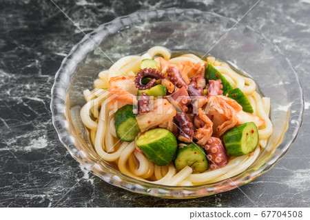 Octopus Kimchi Udon 67704508