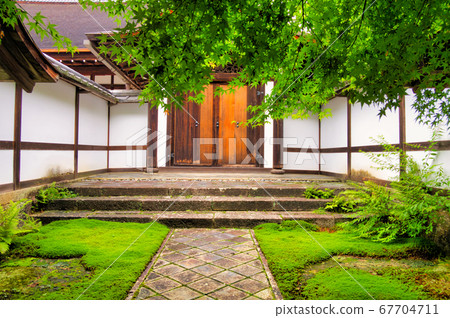 前往京都龍安寺的理由 67704711