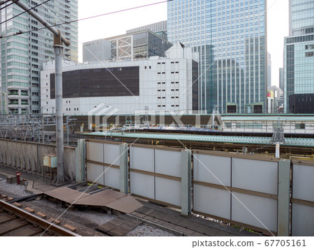 2017年7月在東京站的清晨 67705161