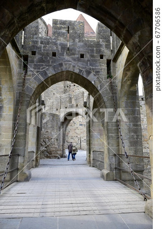 Drawbridge at the entrance to Carcassonne Castle Drawbridge at the entrance to Carcassonne Castle 67706586