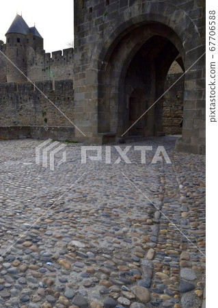 Carcassonne Castle entrance 67706588