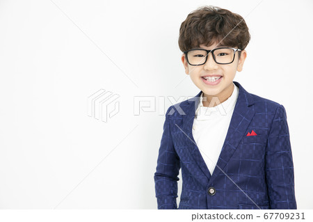 Child portrait white background 67709231