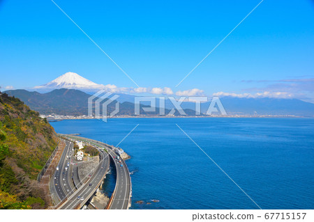 薩米峰Pass口的富士山 67715157