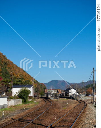 距武田城堡天空最近的JR萬丹線城堡的武田站 距武田城堡天空最近的JR萬丹線城堡的武田站 67716194