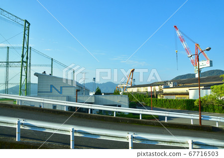 吳線火車窗口，沿線風光 67716503