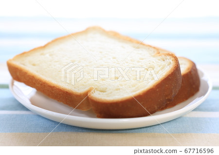 Delicious bread Delicious bread 67716596