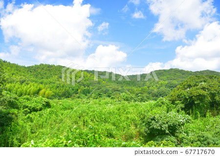 從下關站到德山站的山陽本線窗口風景 從下關站到德山站的山陽本線窗口風景 67717670