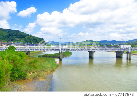 從下關站到德山站的山陽本線窗口風景 67717678