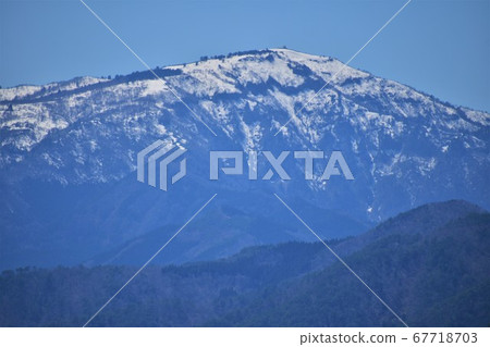 田島八木城仍可俯瞰日野山的日之丸 田島八木城仍可俯瞰日野山的日之丸 67718703