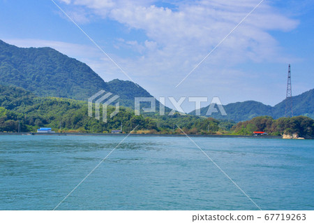 奧之島（宇佐木島）的風景和前往島的輪渡路線 67719263