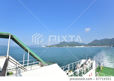 Scenery of Okunoshima (Usagi Island) and ferry route to the island 67719301