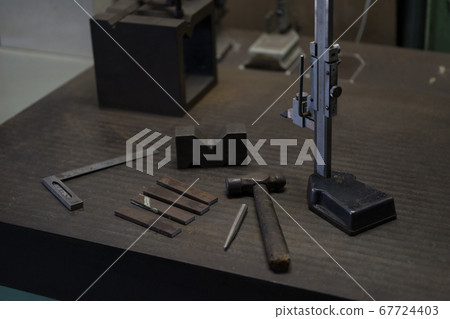 用高度計打標 用高度計打標 67724403