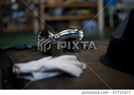 Welding sanitary piping Welding sanitary piping 67725871