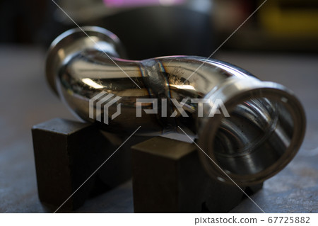 Welding sanitary piping Welding sanitary piping 67725882