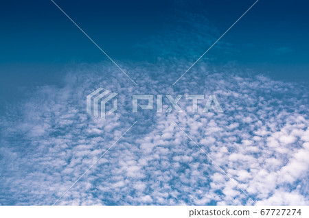 Light white cloud with blue sky background. Light white cloud with blue sky background. 67727274