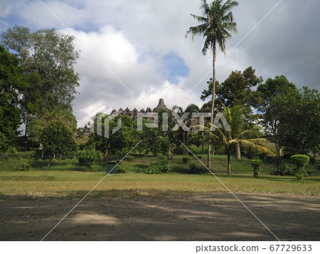 borobudur temple and cycle 67729633