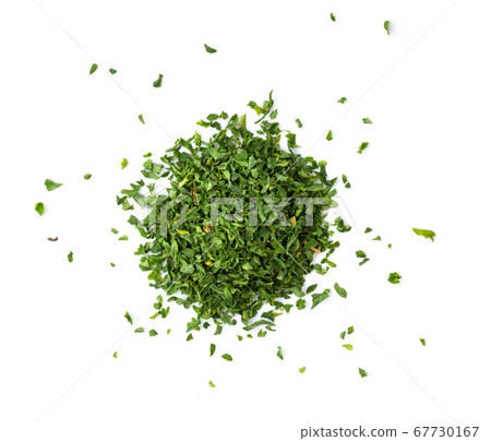 dried parsley isolated on white background 67730167