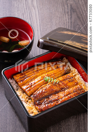 吃魚 吃魚 67733080