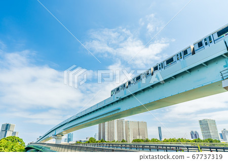 東京有明北橋周圍的東京風光城市景觀 東京有明北橋周圍的東京風光城市景觀 67737319