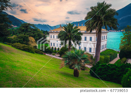 Mediterranean building with spectacular garden on the lake shore, Italy Mediterranean building with spectacular garden on the lake shore, Italy 67739053
