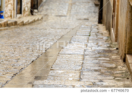 Sicilian stone road Sicilian stone road 67740670