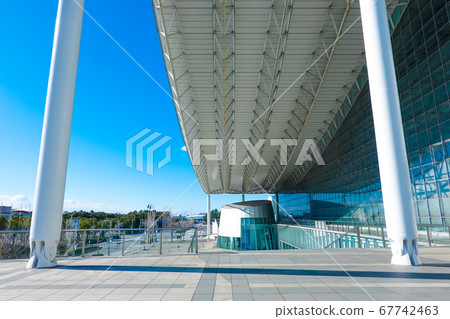 Makuhari Messe International Exhibition Hall 9-11 67742463