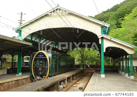 Kyoto Eizan Electric Railway Yase-Hieizanguchi Station and the Eizan Electric Railway's tourist train "Hiei" with its distinctive oval design Kyoto Eizan Electric Railway Yase-Hieizanguchi Station and the Eizan Electric Railway's tourist train "Hiei" with its distinctive oval design 67744185