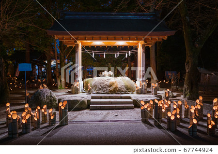 安zu野真武竹[穗高神社停車場側的高手屋] 67744924