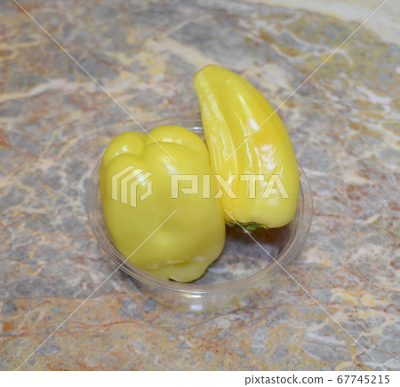 ripe yellow bell sweet peppers - vegetables, tasty 67745215