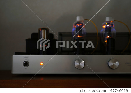 Tube amp 67746669