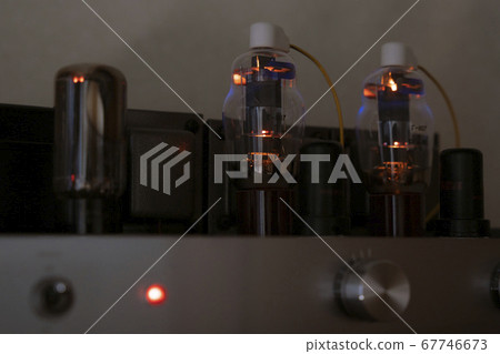 Tube amp 67746673