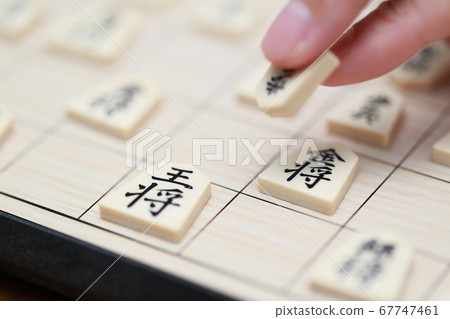 女人的手指玩將棋 67747461