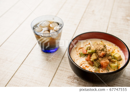 豆漿面 67747555