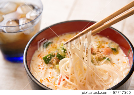豆漿面 豆漿面 67747560