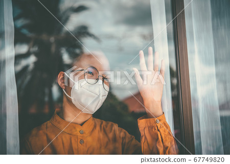 Asian girl wearing glasses, wearing a mask, 67749820