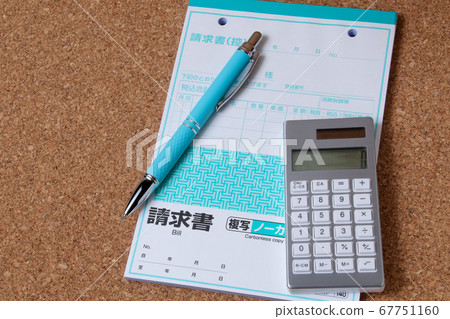 Business, invoice, paperwork, billing, accounting, office work, office supplies, management, work, office, finance, calculator, calculator, pen 67751160