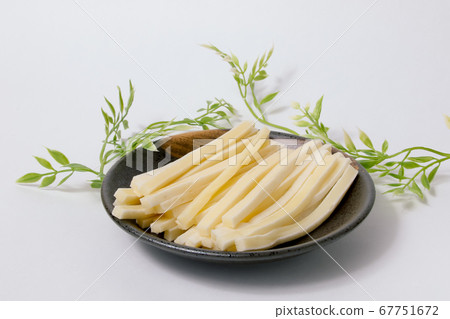 Knob, cheese, cheetah, beer, knob, delicacy, chinmi, Japanese, Japan, plate Knob, cheese, cheetah, beer, knob, delicacy, chinmi, Japanese, Japan, plate 67751672
