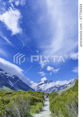 Hooker Valley Truck at Mount Cook National Park 67756884