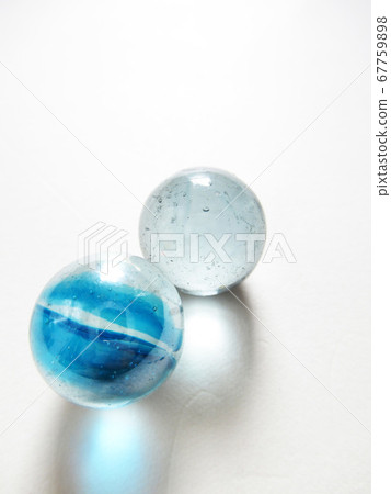 兩顆彈珠 67759898