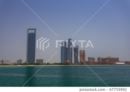 UAE/Abu Dhabi cityscape UAE/Abu Dhabi cityscape 67759992