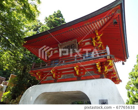 Gokuraku Gate Gokuraku Gate 67765638