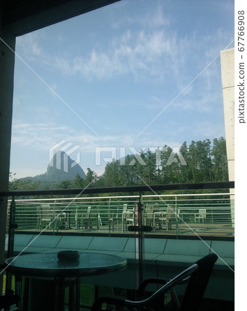 Maisan outside the window Maisan outside the window 67766908