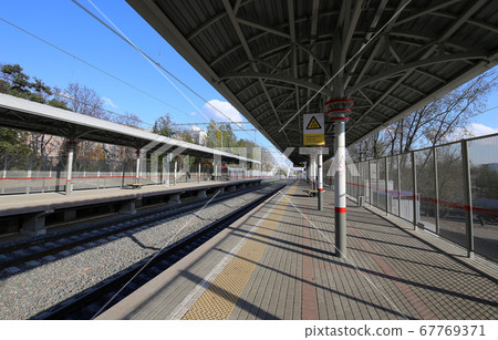 Moscow Central Circle - Little Ring, MCC,or MK MZD,  Russia. Verkhnie Kotly railway station 67769371