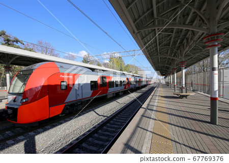 Moscow Central Circle - Little Ring, MCC,or MK MZD,  Russia. Verkhnie Kotly railway station 67769376