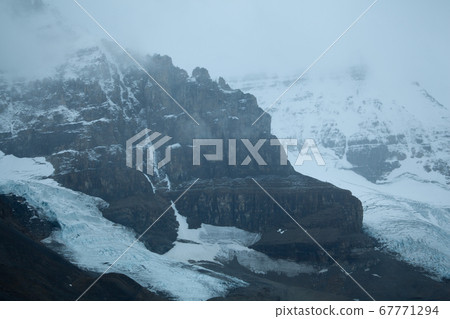 Mount Andromeda close-up, Alberta, Canada Mount Andromeda close-up, Alberta, Canada 67771294