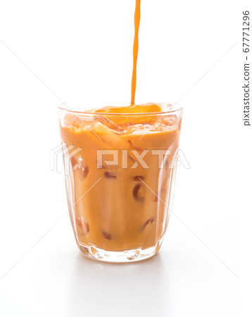 thai milk tea 67771296