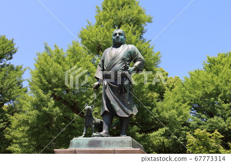 Statue of Takamori Saigo at Ueno Park 67773314