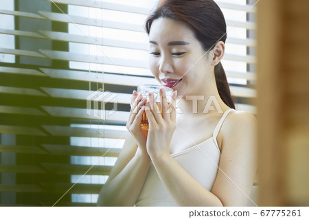 Tea Time, Tea Therapy, Foot Bath, Healing, Young Woman 67775261